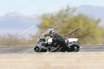 media/Apr-20-2025-CVMA (Sun) [[39090e8767]]/Race 9-Formula LW Twins Shootout/